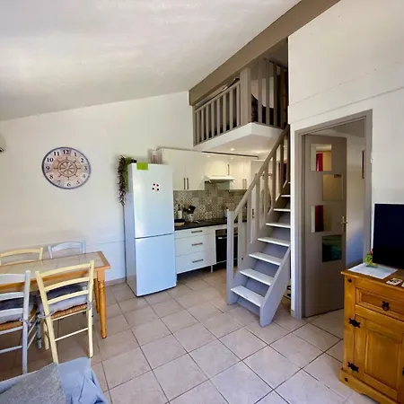 Διαμέρισμα Maison De Avec Piscine Et Parking A - Fr-1-604-55